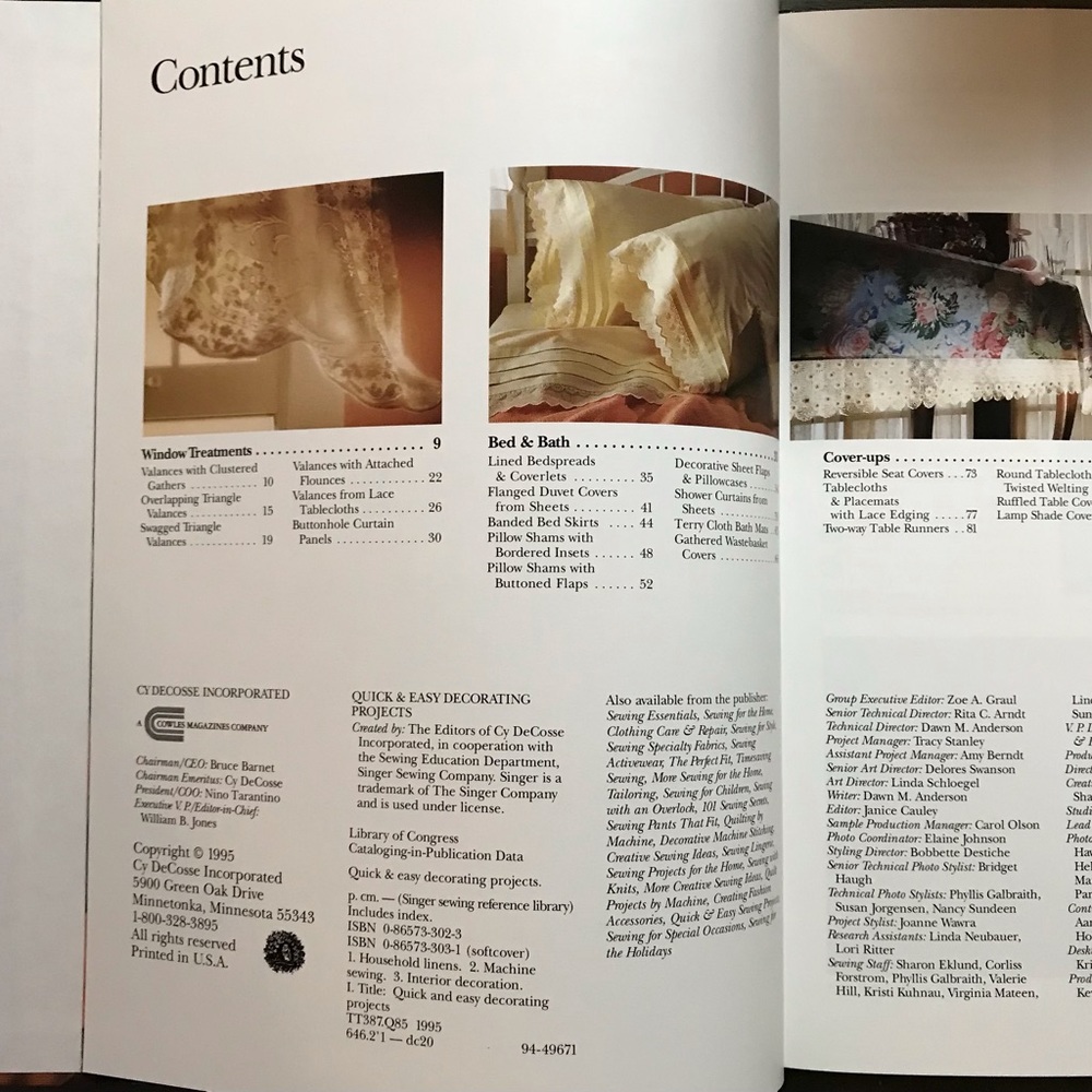 SINGER Quick & Easy Decorating Projects HARDCOVER - Picture 3 of 6